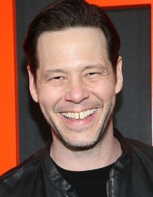 Ike Barinholtz